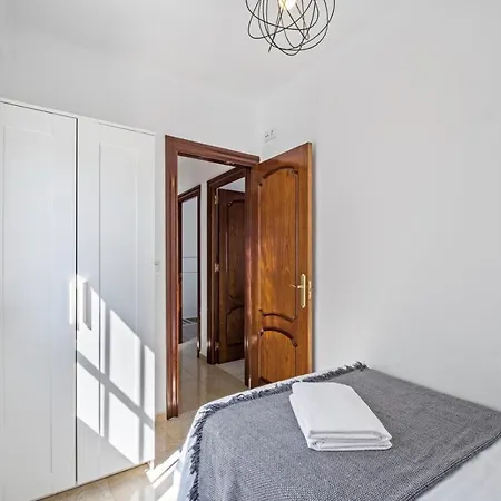 Apartman 3 Bedroom Near Centre *